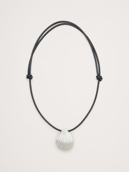 Banana Republic Shell Cord Necklace — photo 1