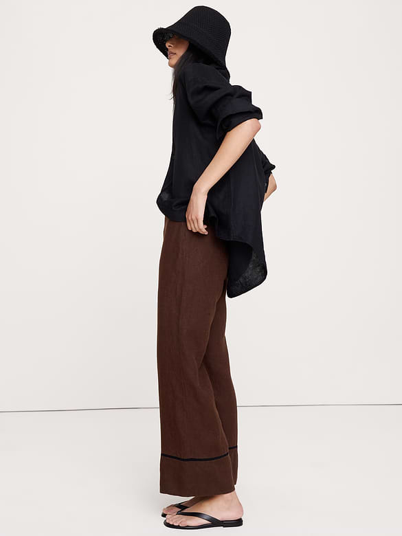 Banana Republic Mid-Rise Kick-Flare Linen Ankle Pant — photo 6