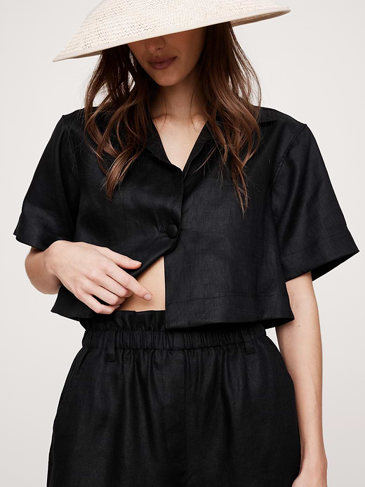 Banana Republic Linen Paperbag-Waist Pull-On 3.5" Short — photo 4