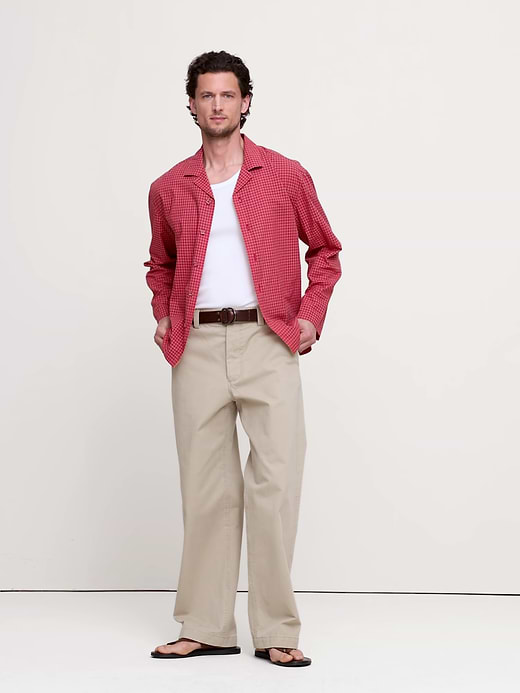 Banana Republic Relaxed-Fit Summerweight Cotton Long-Sleeve Resort Shirt — photo 6