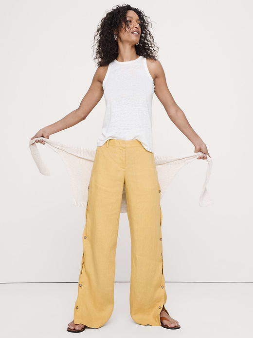 Banana Republic The Everyday Wide-Leg Pant in Linen — photo 1
