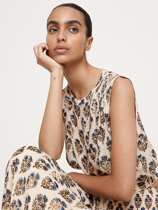 Banana Republic Smocked Georgette Cropped Tank — photo 4