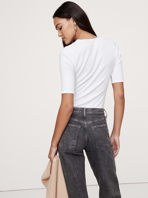 Banana Republic Ribbed Elbow-Sleeve T-Shirt — photo 3