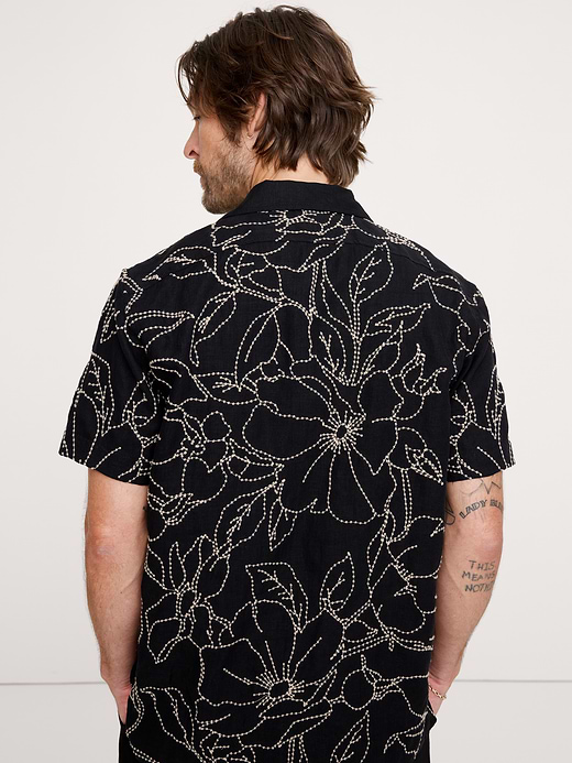 Banana Republic Standard-Fit Embroidered Linen Resort Shirt — photo 8