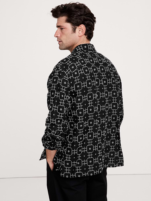 Banana Republic Standard-Fit Embroidered Linen Resort Shirt — photo 3