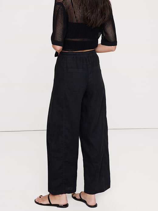 Banana Republic Mid-Rise Relaxed Painter Pull-On Pant in Linen — photo 3