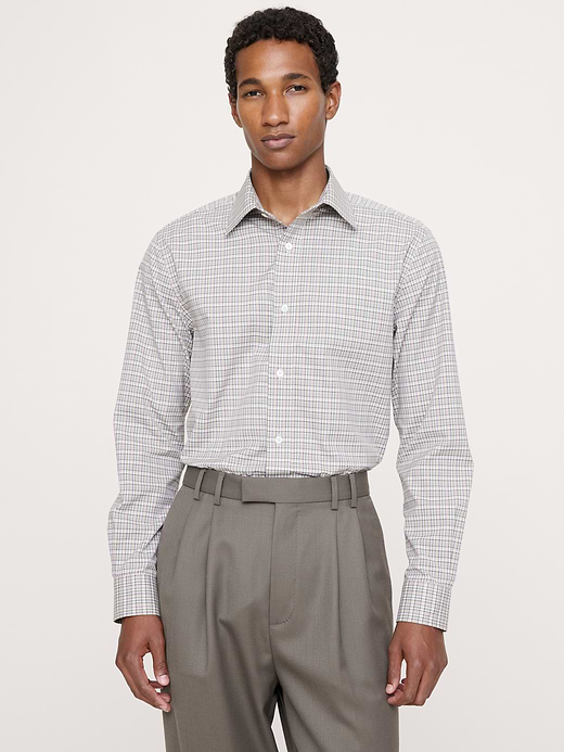 Banana Republic Standard-Fit Wrinkle-Resistant Dress Shirt — photo 1