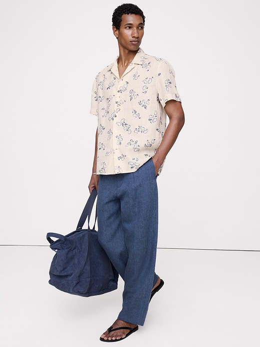Banana Republic Standard-Fit Embroidered Linen Resort Shirt — photo 1