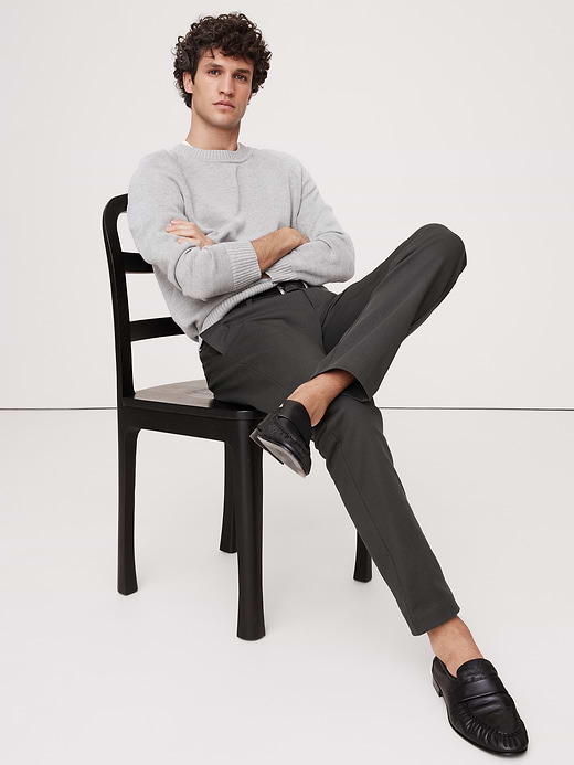 Banana Republic Athletic Italian-Stretch Chino — photo 1