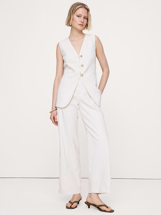 Banana Republic High-Rise Straight Utility Pant in Stretch Linen-Viscose — photo 6