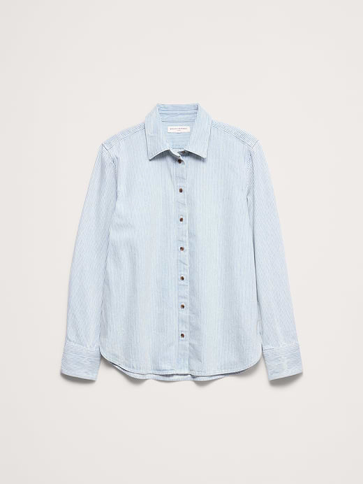 Banana Republic The Everyday Shirt in Denim — photo 5