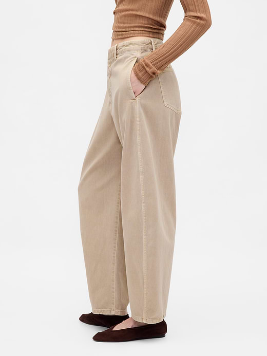 Gap Mid Rise Twill Barrel Pants — photo 4