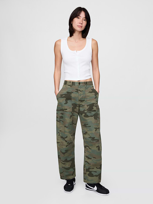 Gap Mid Rise Twill Barrel Pants — photo 1