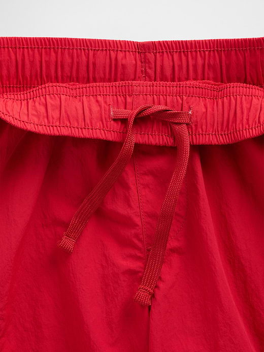 Gap Kids Relaxed Quick-Dry Cargo Shorts — photo 6