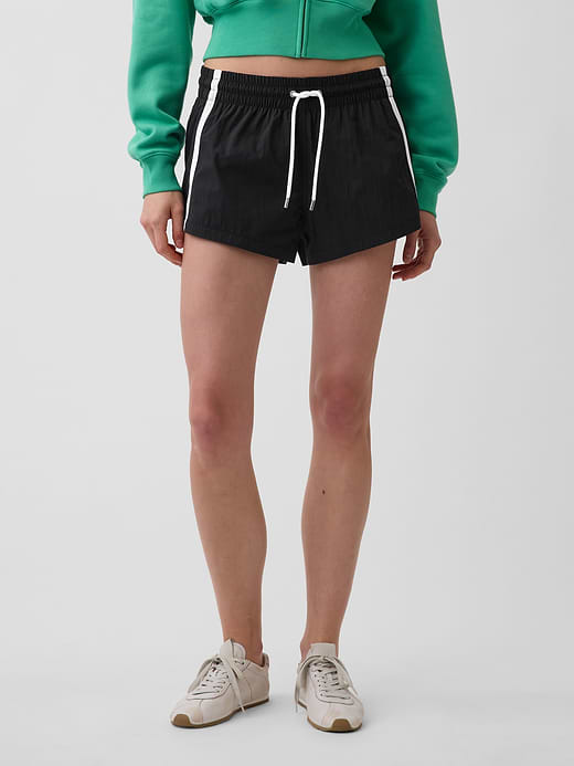 Gap 2.5" Track Shorts — photo 3