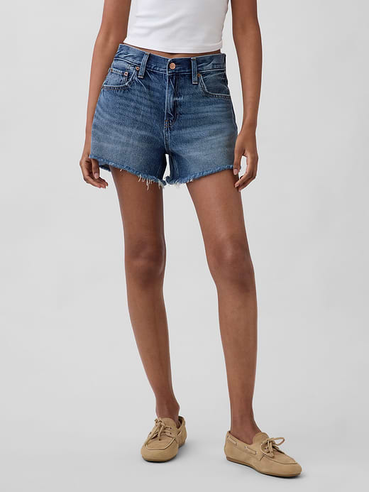 Gap 4" Mid Rise UltraSoft Relaxed Cutoff Shorts — photo 3