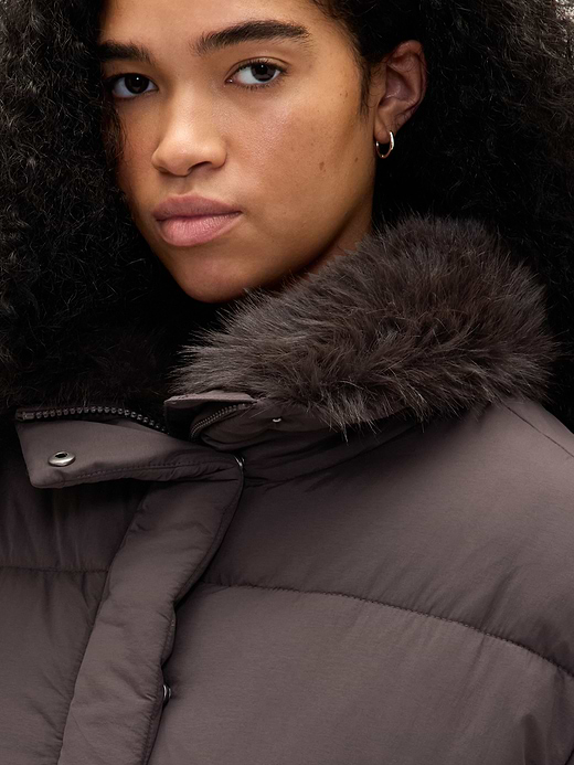 Gap Faux Fur-Trim Puffer Jacket — photo 5