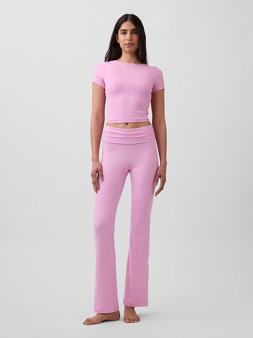 Gap GapFit Smooth Reversible Wrap Crop Top — photo 3