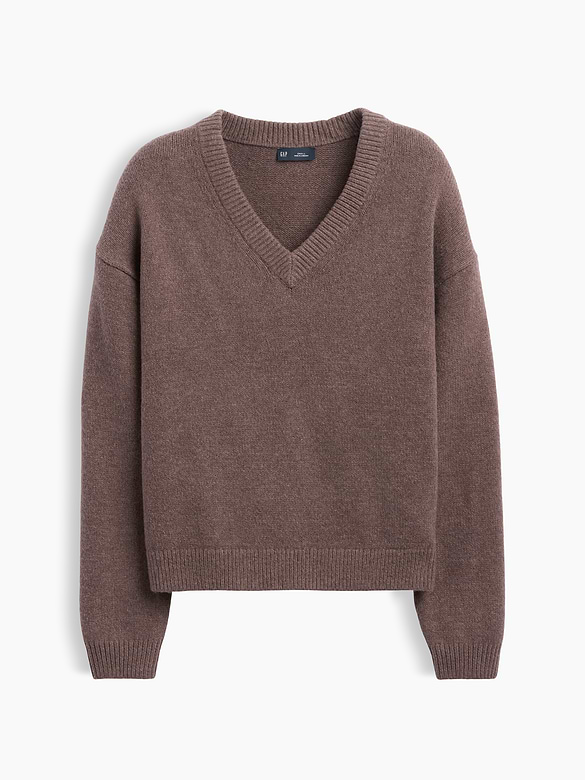 Gap CashSoft Oversized V-Neck Sweater — photo 7