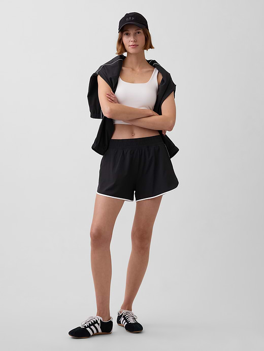 Gap GapFit Tech High Rise Running Shorts — photo 6