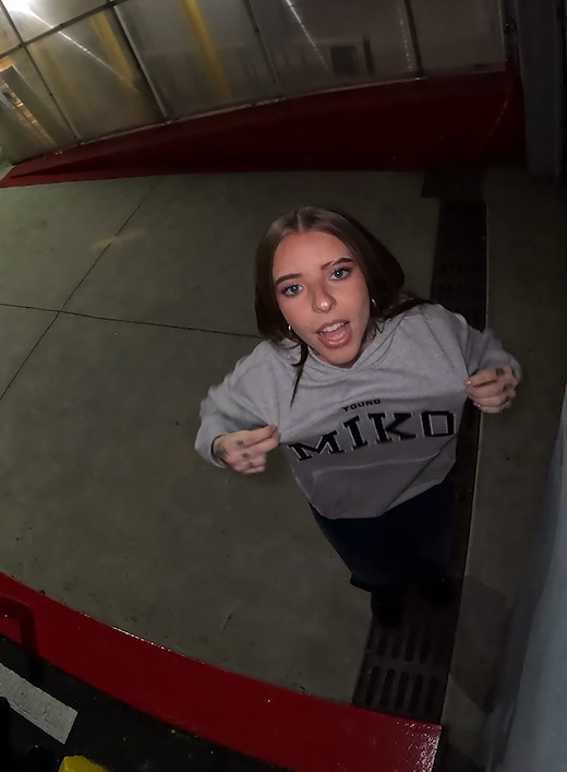 Gap Young Miko Adult Heavyweight Logo Hoodie — photo 9