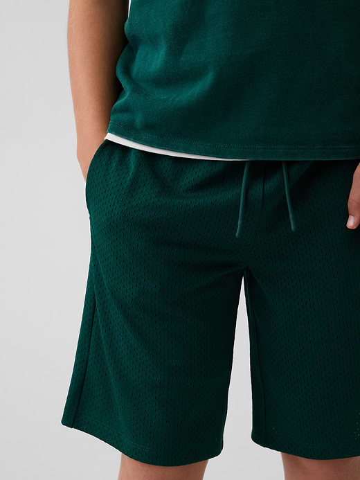 Gap Kids 8" Mesh Active Shorts — photo 6