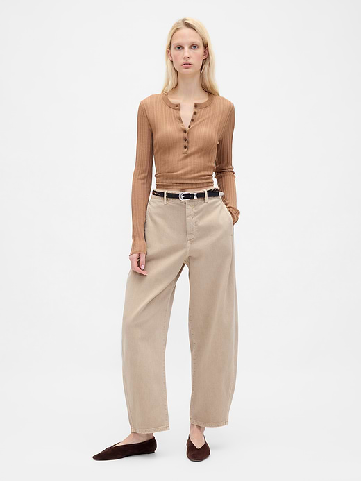 Gap Mid Rise Twill Barrel Pants — photo 1