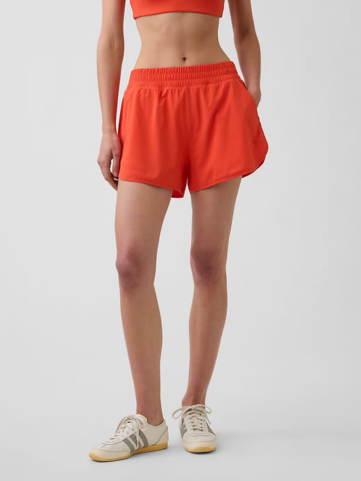 Gap GapFit Tech High Rise Running Shorts — photo 3