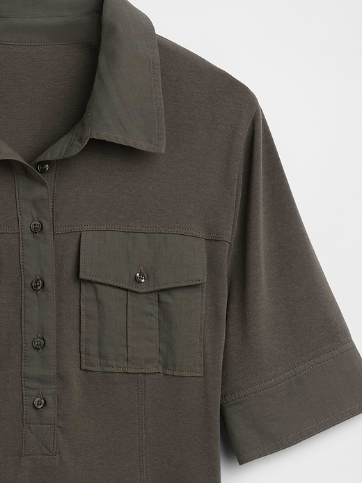 Gap Modern Elbow-Sleeve Utility T-Shirt — photo 5