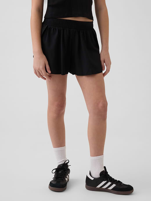 Gap Kids Quick-Dry Butterfly-Hem Run Shorts — photo 4