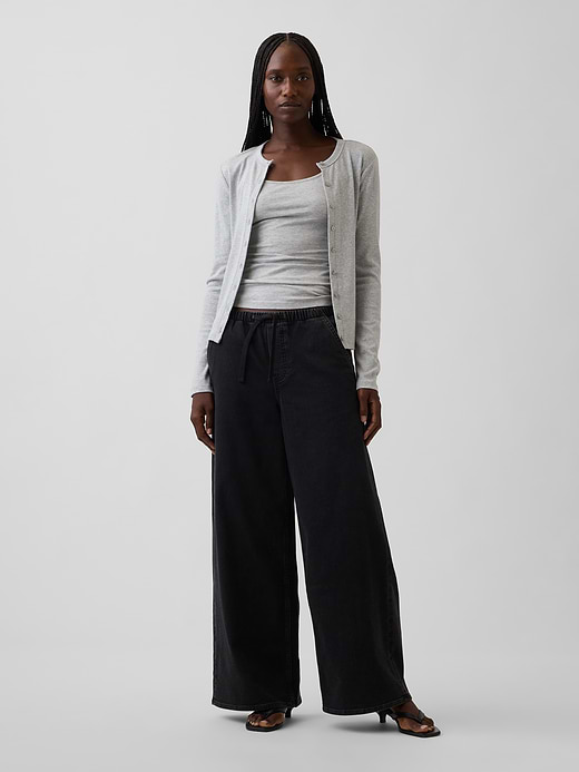 Gap Mid Rise UltraSoft Pleated Easy Baggy Jeans — photo 1