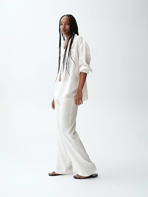 Gap Low Rise Linen-Blend Flare Pants — photo 9