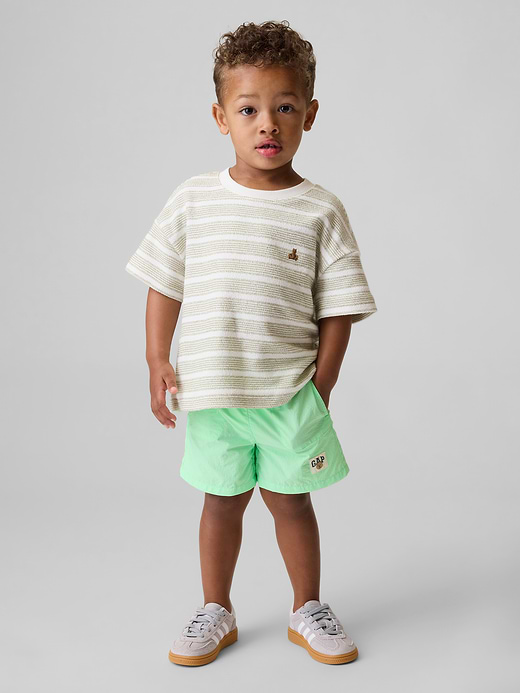 Gap Baby & Toddler Quick-Dry Shorts — photo 1