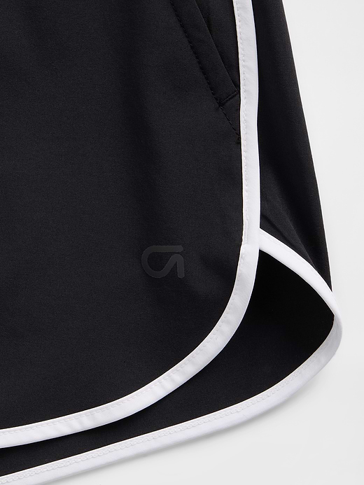 Gap GapFit Tech High Rise Running Shorts — photo 7
