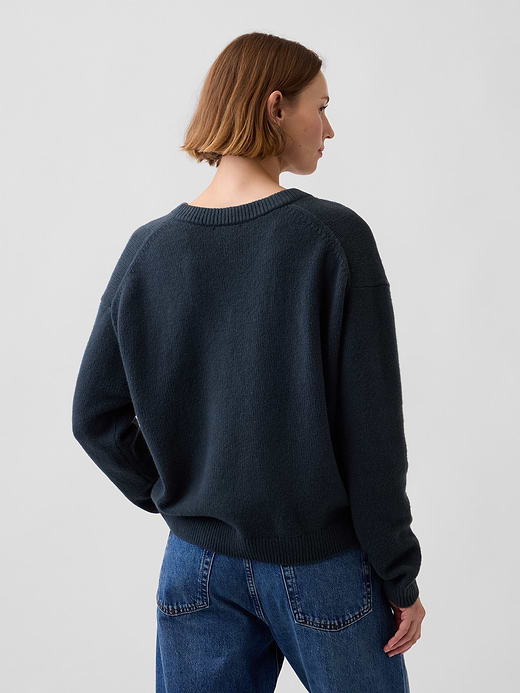 Gap CashSoft Oversized V-Neck Sweater — photo 4