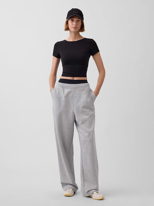 Gap GapFit Smooth Reversible Wrap Crop Top — photo 6