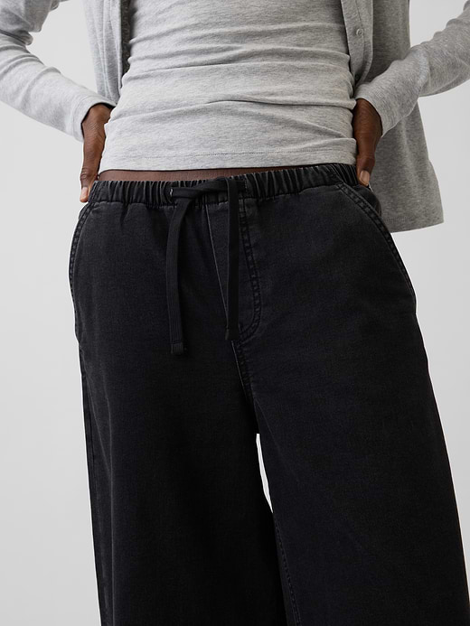 Gap Mid Rise UltraSoft Pleated Easy Baggy Jeans — photo 6