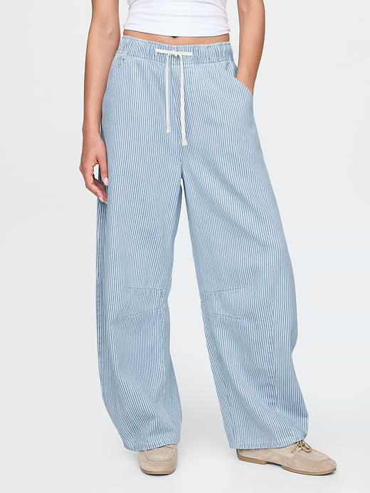 Gap Mid Rise UltraSoft Easy Horseshoe Jeans — photo 3