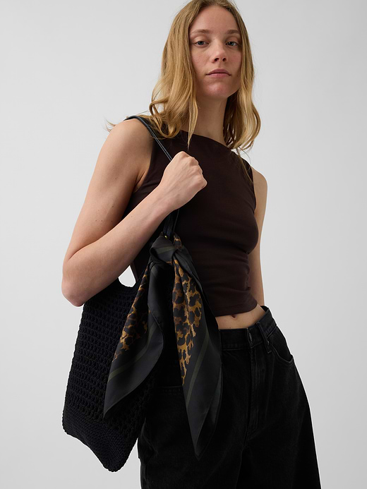 Gap 100% Silk Bandana — photo 3