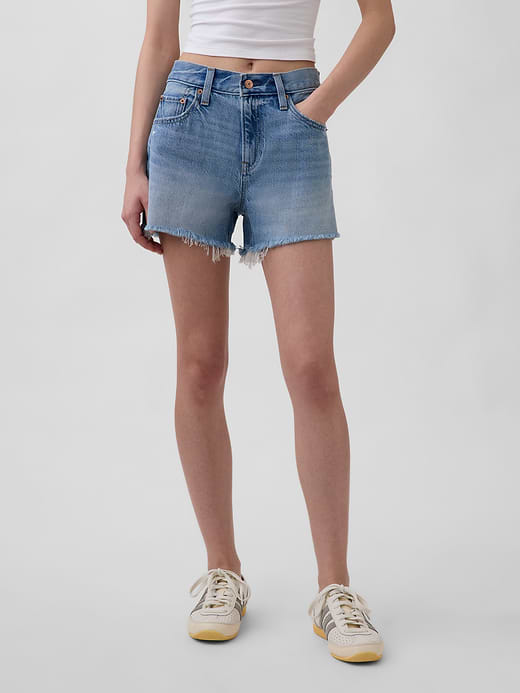 Gap 4" Mid Rise UltraSoft Relaxed Cutoff Shorts — photo 3