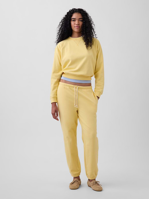 Gap VintageSoft Terry Relaxed Joggers — photo 1