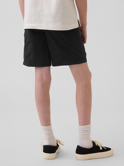 Gap Kids Relaxed Quick-Dry Cargo Shorts — photo 4