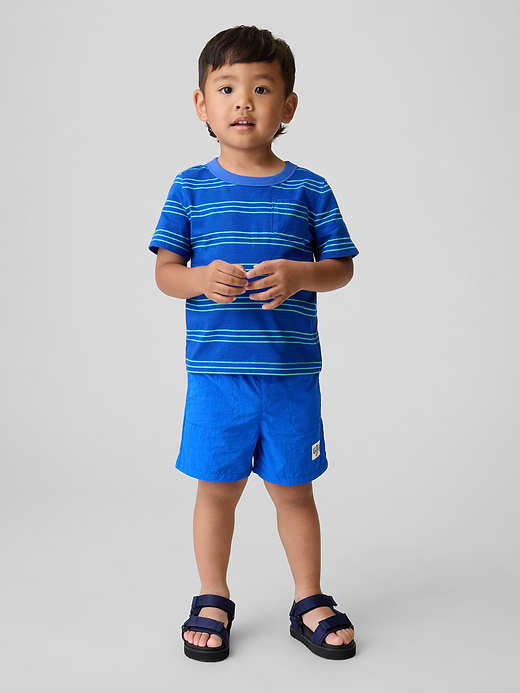 Gap Baby & Toddler Quick-Dry Shorts — photo 1