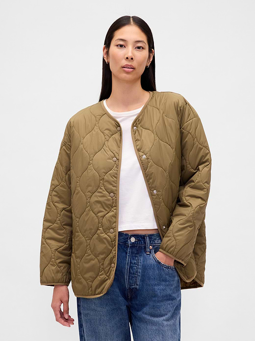 Gap Recycled Lightweight Oversized Quilted Liner Jacket — photo 1