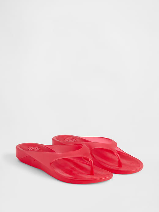 Gap Jelly Flip Flops — photo 3