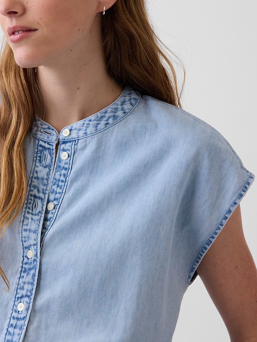 Gap Denim Cap-Sleeve Crop Button-Front Top — photo 5