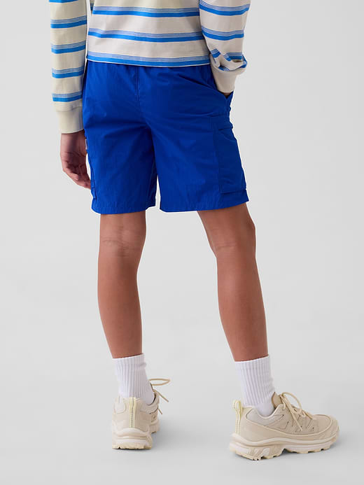Gap Kids Relaxed Quick-Dry Cargo Shorts — photo 4