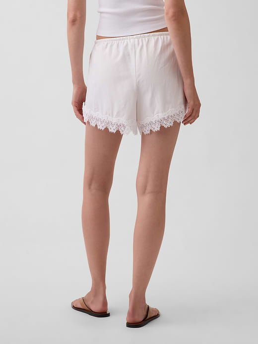 Gap 4" Mid Rise Linen-Blend Lace-Trim Shorts — photo 5