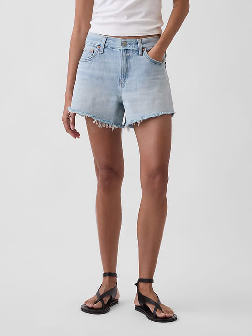 Gap 4" Mid Rise UltraSoft Relaxed Cutoff Shorts — photo 3