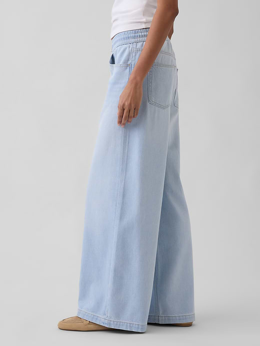 Gap Mid Rise UltraSoft Pleated Easy Baggy Jeans — photo 4
